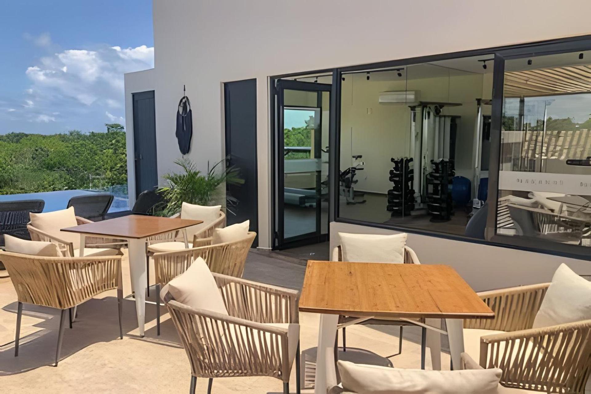 Suit Next To The Common Top Roof Exclusive Building Kingsize Bed 2 Super Pools, Gym, Grill Tulum Luaran gambar