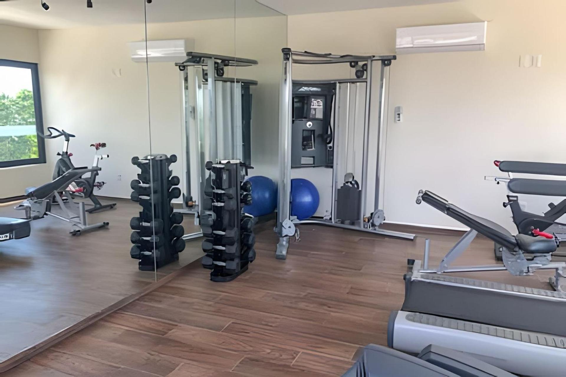 Suit Next To The Common Top Roof Exclusive Building Kingsize Bed 2 Super Pools, Gym, Grill Tulum Luaran gambar